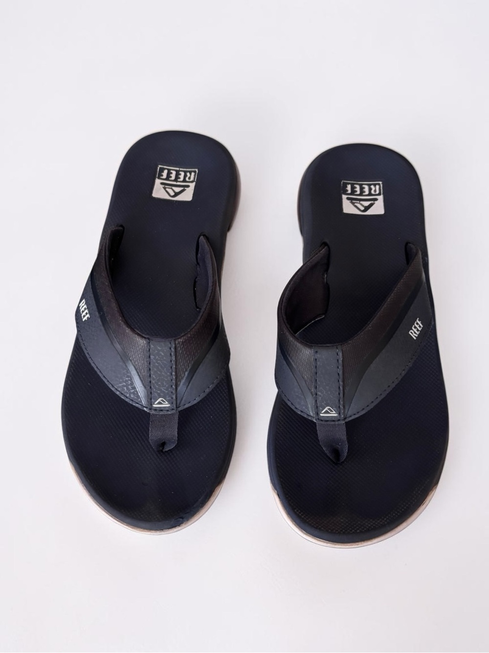 Reef Cushion Phantom Flip Flops Men’s 11 Navy White Comfort Beach Sandals